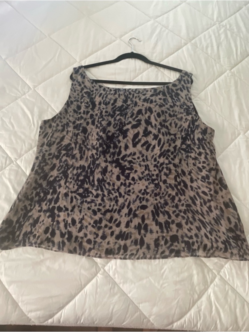 Lafayette 148 New York Taupe/Navy Animal-Print Silk Sleeveless Camisole 16 - $20 - Picture 7 of 9